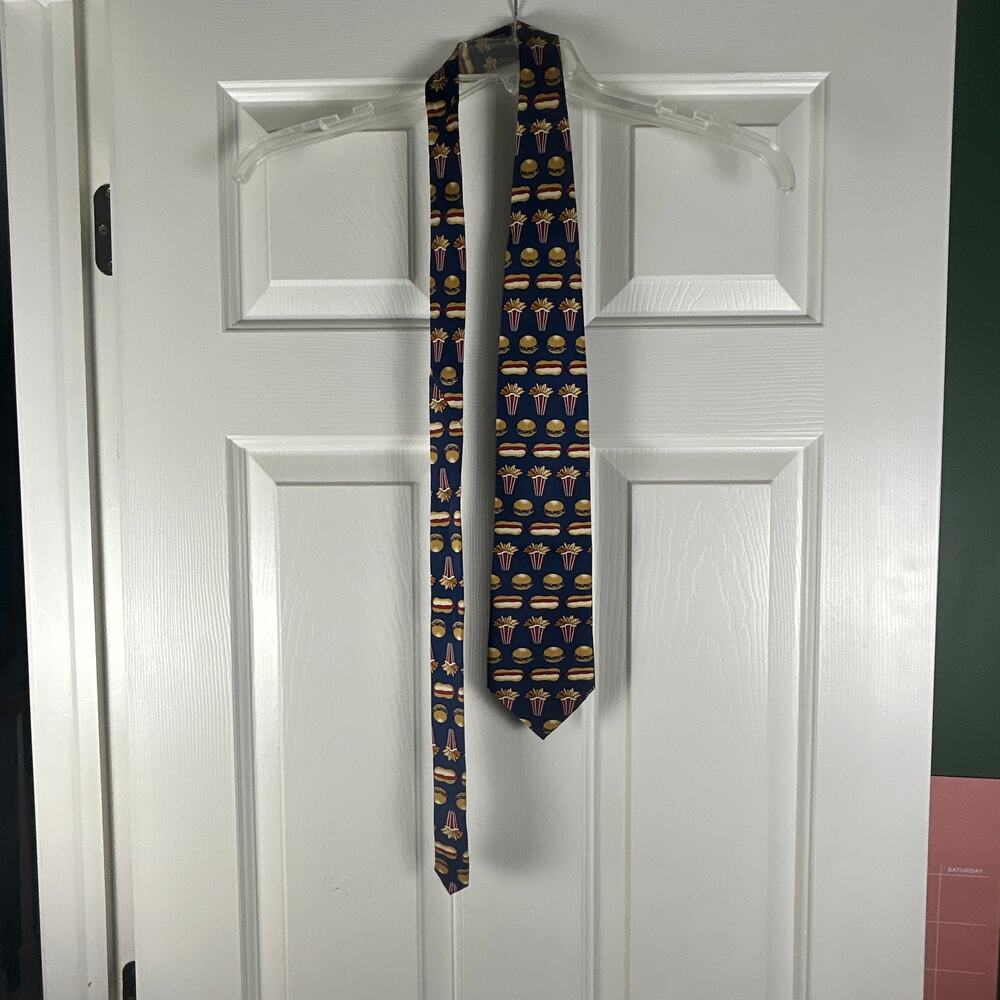 Christian Pelini Novelty Silk Tie Hamburgers Hot Dogs Fries Print Mens